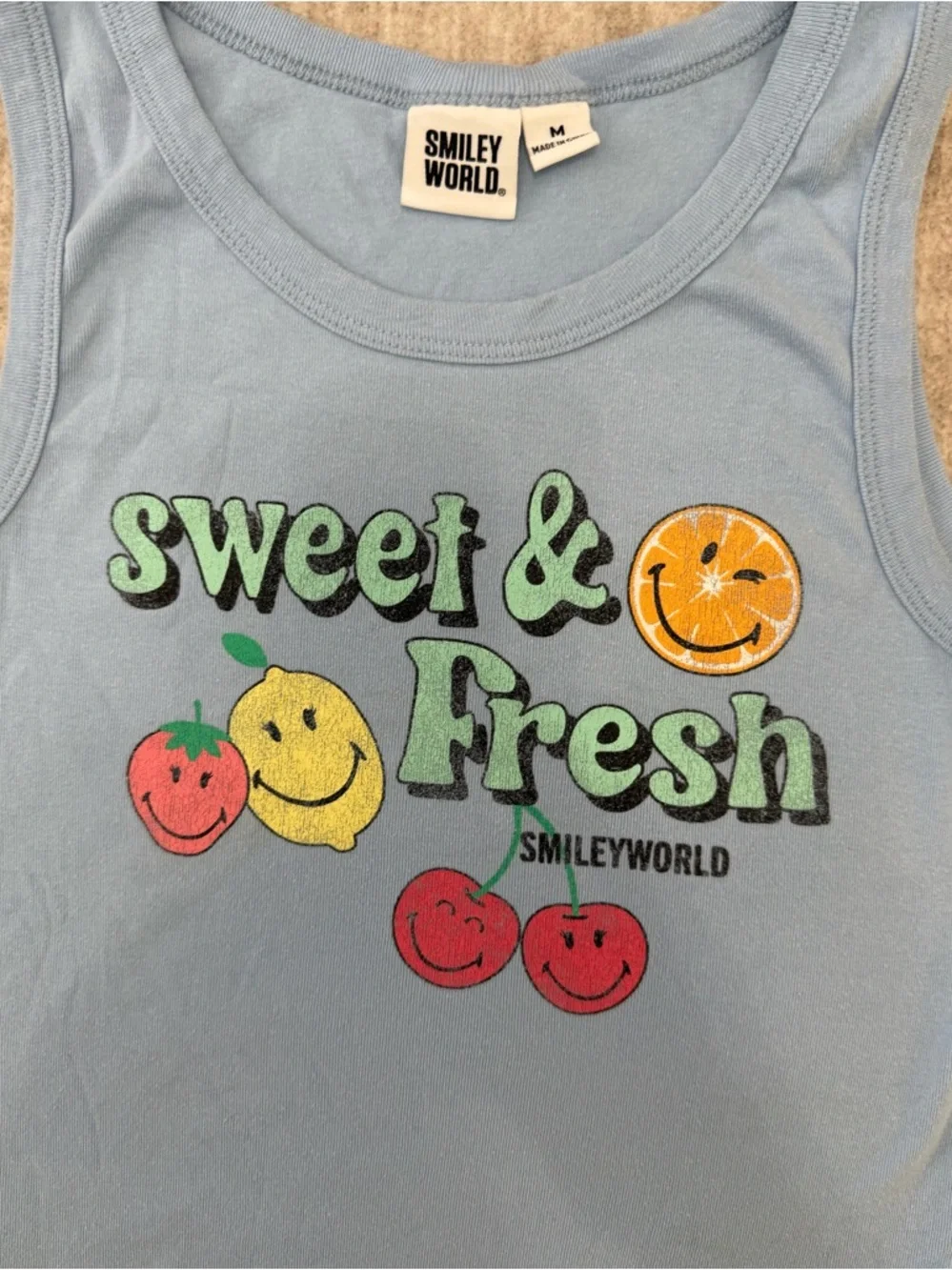 Crop Top - Picture 2 of 3